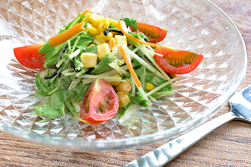 水菜の５品目サラダの写真